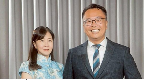 陳憲政 伉儷