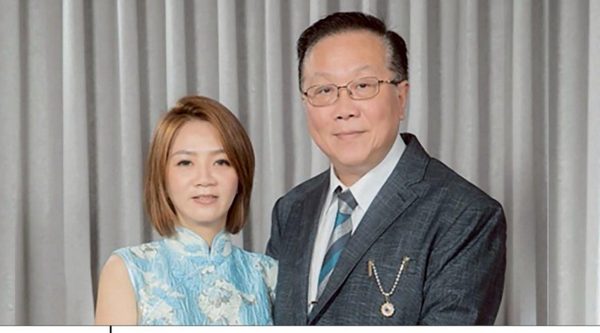 董世聖 伉儷